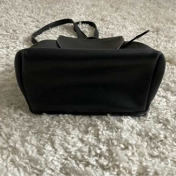 Vintage Coach 9791 Large Daypack Black Leather Backpack - Picture 9 of 14